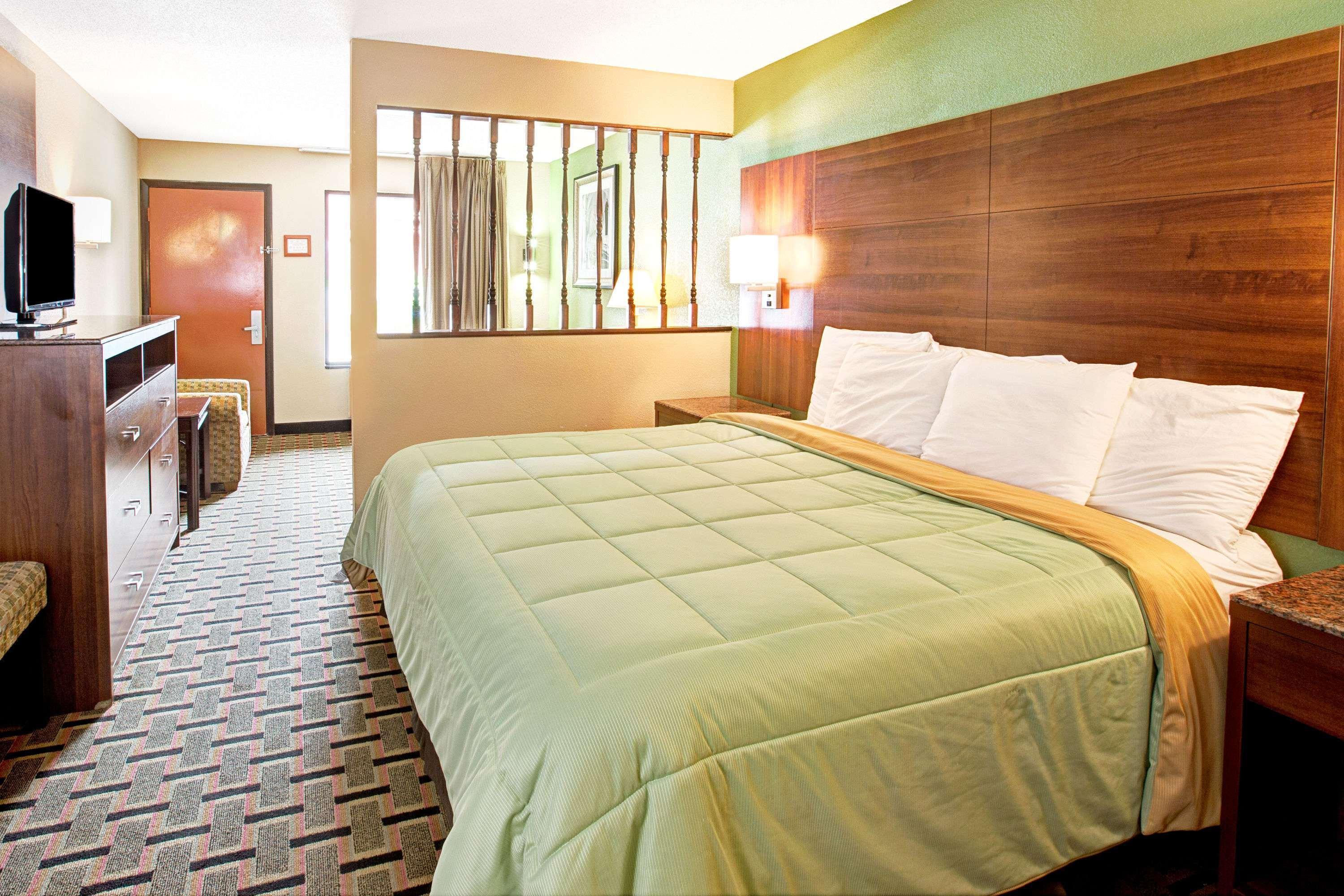 Days Inn Conover/Hickory Exterior foto