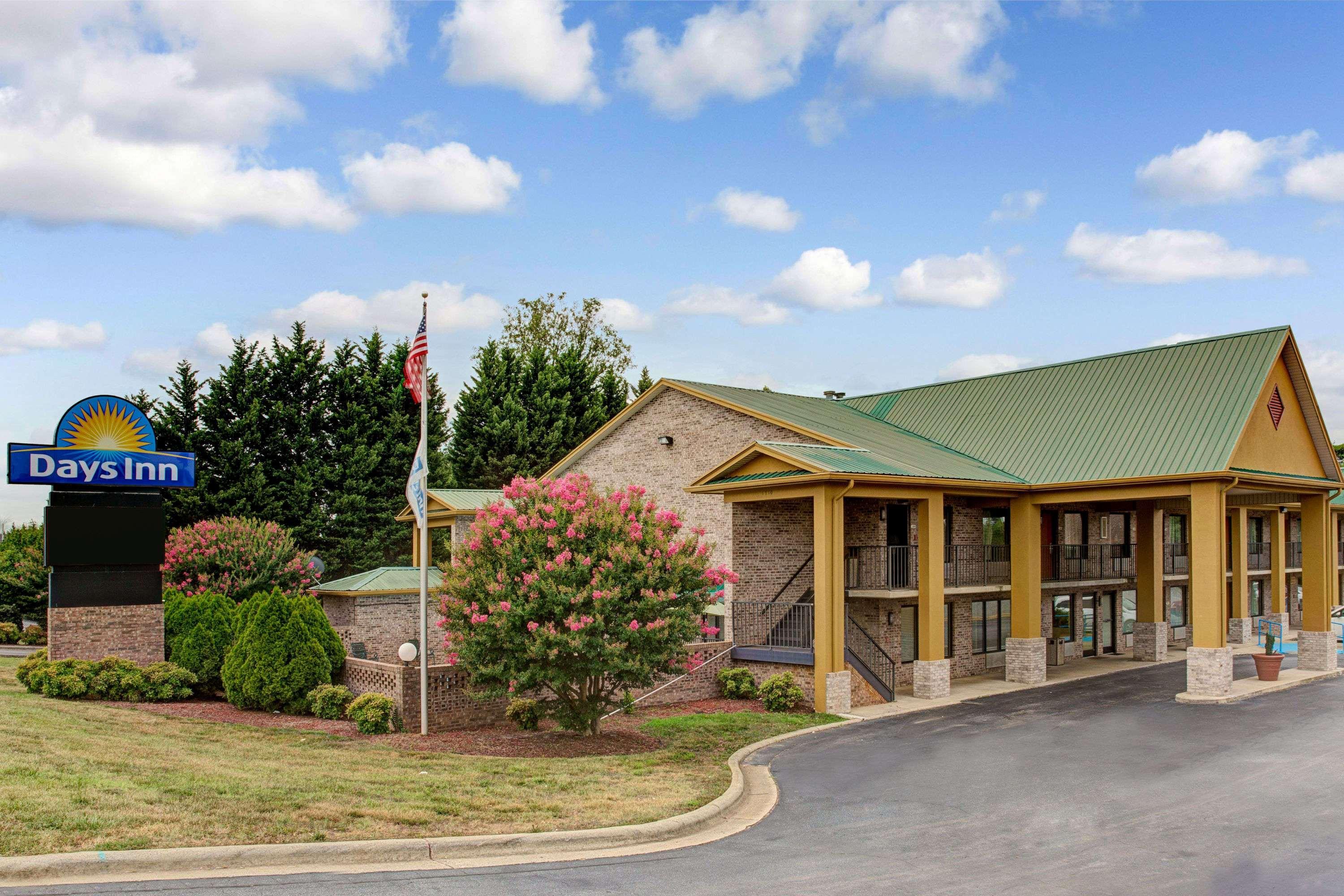 Days Inn Conover/Hickory Exterior foto