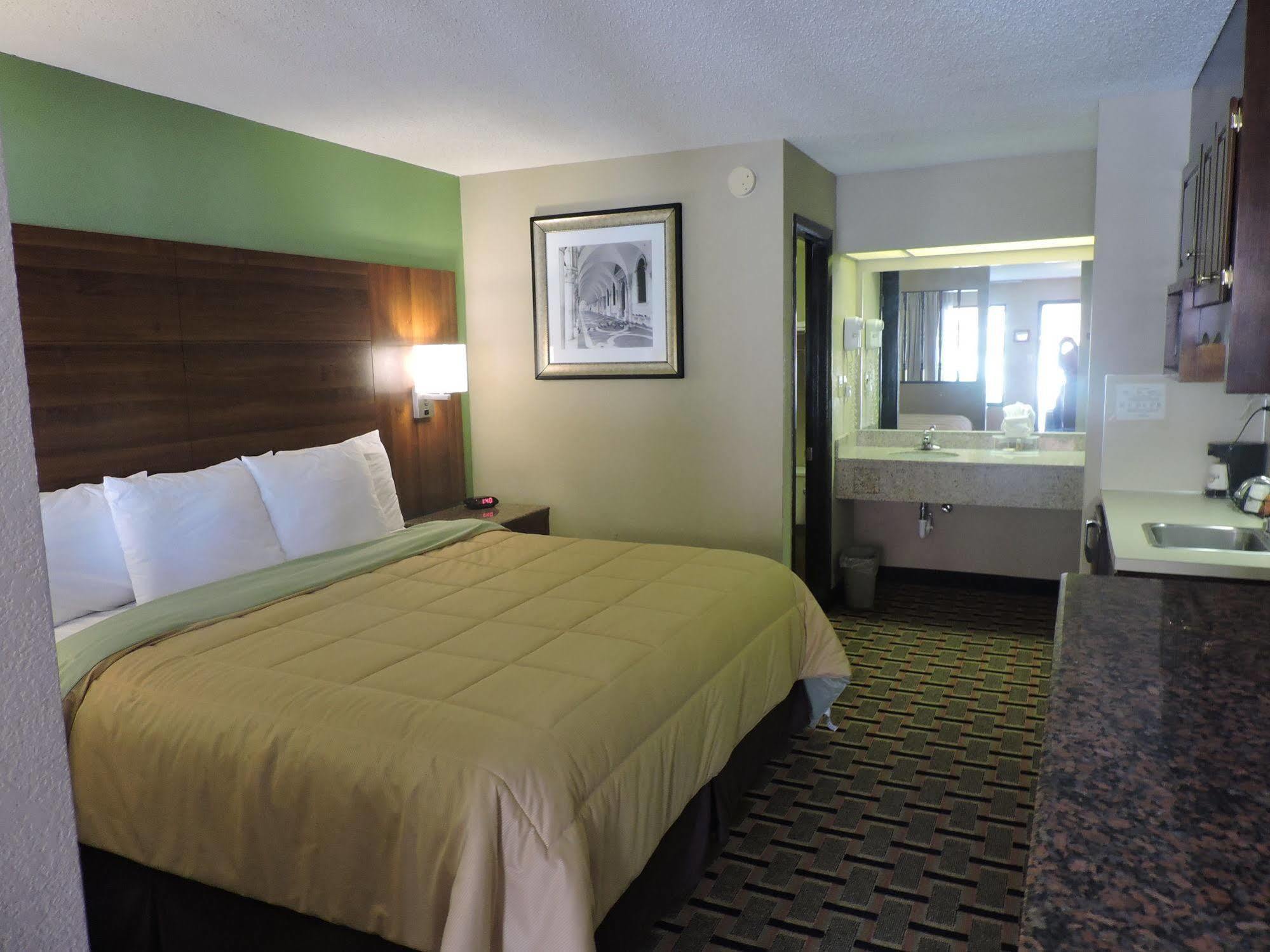 Days Inn Conover/Hickory Exterior foto